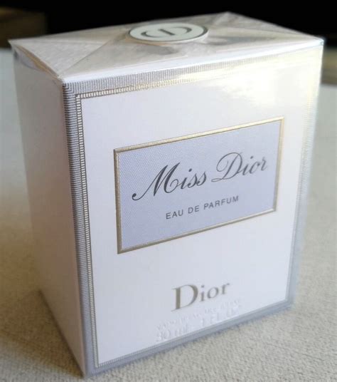 boots miss dior eau de parfum 30ml|boots Miss Dior gift set.